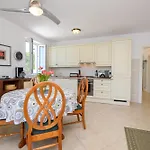 Sonja Apartmán Stomorska