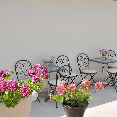 Sonja Appartement *